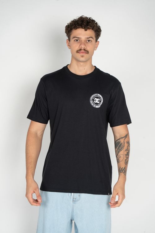 Camiseta DC Shoes M/C Dc Corpo Fb Preto