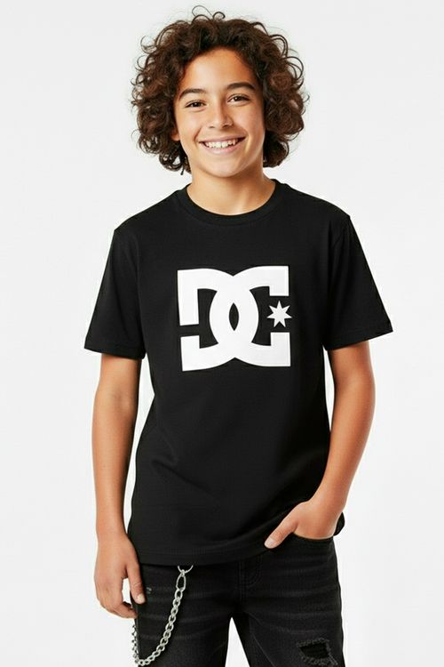 Camiseta DC Shoes M/C Star Tn Preto