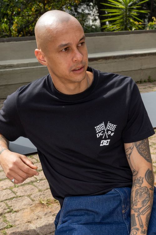Camiseta DC Shoes M/C For The Win Preto