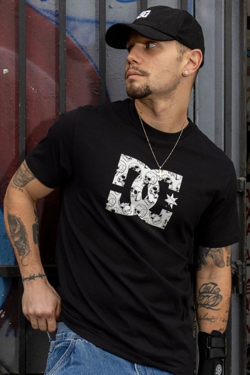 Camiseta Dc Shoes M/C Star Skully Preto