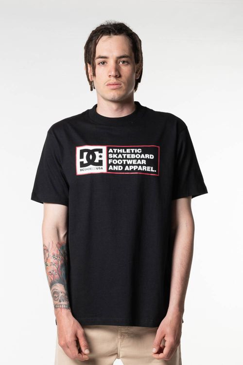 Camiseta DC Shoes M/C Density Zone Hss Preto