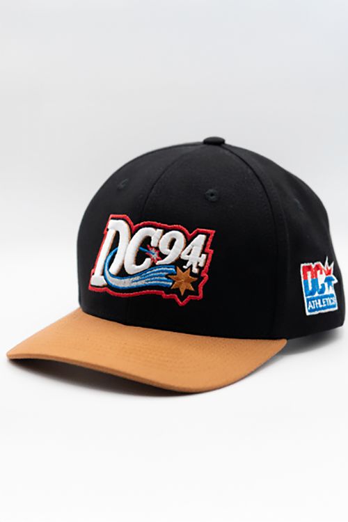 Boné Dc Shoes Starz 94 Empire  Snapback Preto
